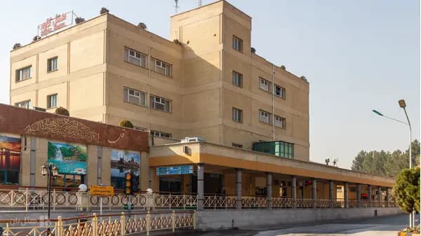 تصویر نمای بیرونی هتل کاوه اصفهان نمای بیرونی هتل کاوه اصفهان