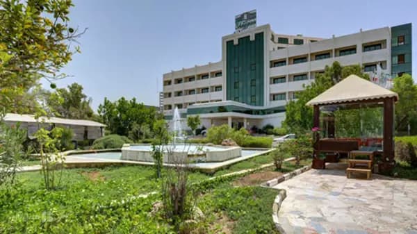 تصویر نمای بیرونی هتل شایگان کیش نمای بیرونی هتل شایگان کیش